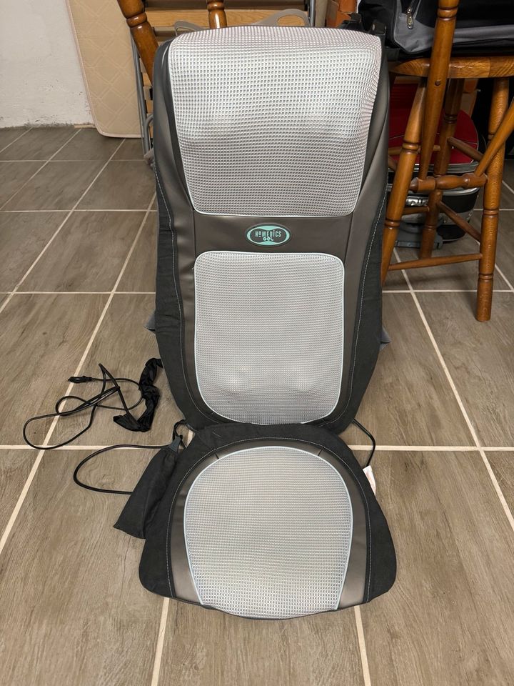 Back & Shoulders Massager in Nettetal