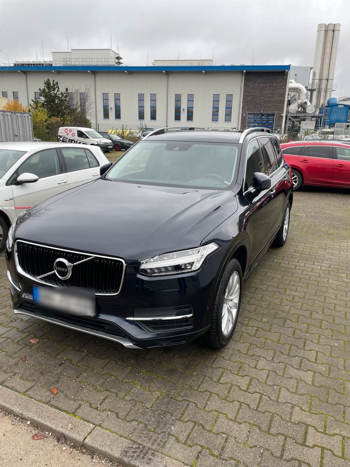 Volvo XC90 7 Sitzer in Oranienburg