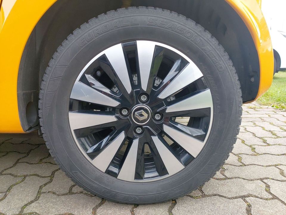 Renault Twingo Intens 1.0 SCe 75 ALUFELGEN DAB Bluetooth in Wernigerode