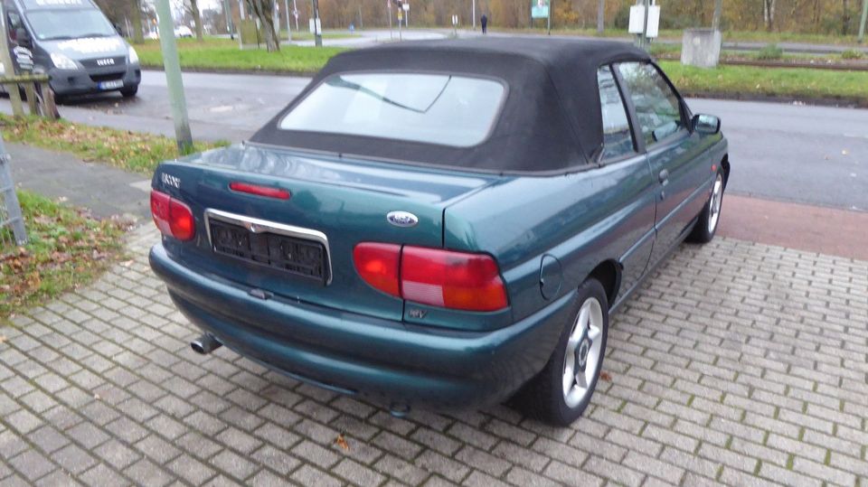 Ford Escort Ghia/ Cabrio/ 5 Sitzer/ 46.000TKM/ TOP!! in Duisburg