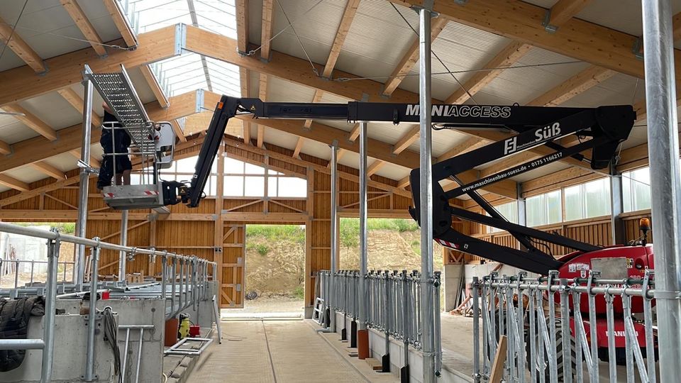 Arbeitsbühne Hebebühne Hubsteiger Hubarbeitsbühne vermieten miete in Regen