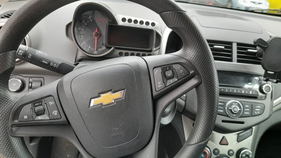 Chevrolet Aveo 1.4 in Castrop-Rauxel