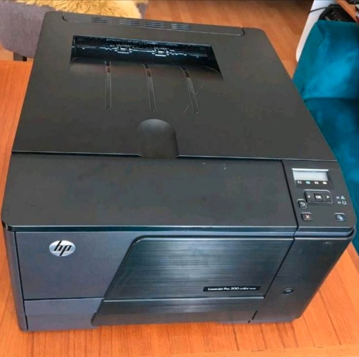 Drucker HP LaserJet 200 Color M251n in Leipzig