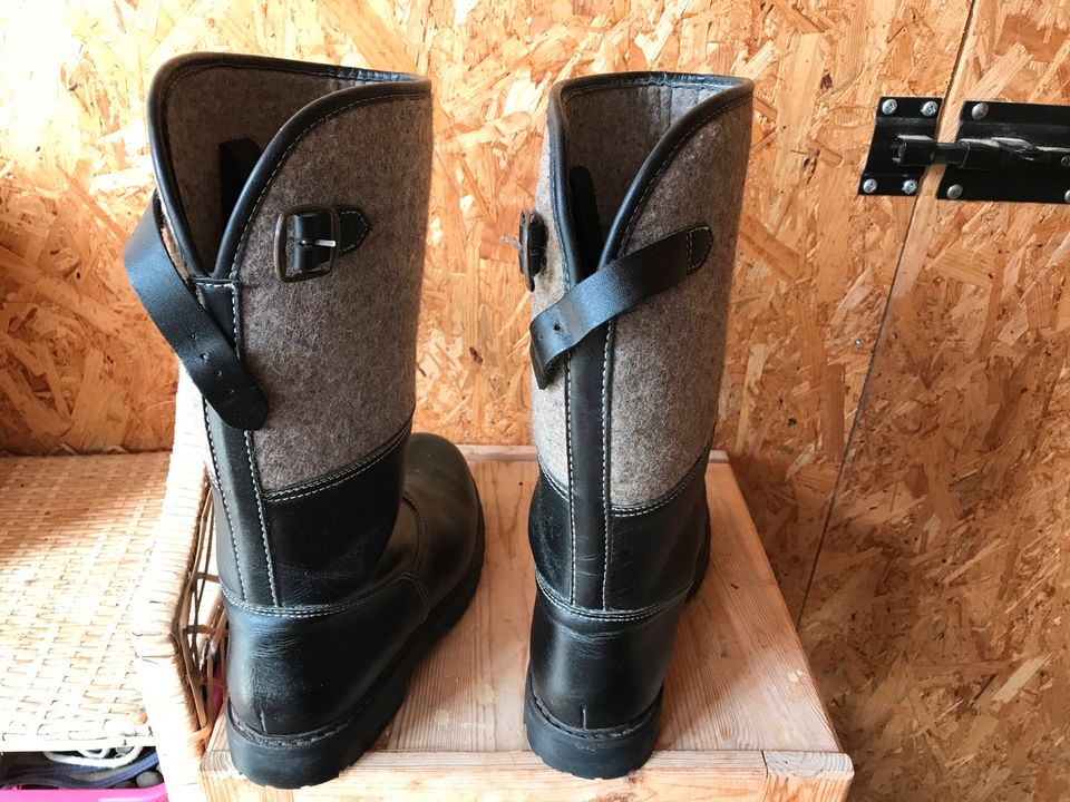 Arbeits Stiefel echt Leder , wie Neu ! in Bruckmühl