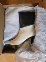 Neue Stiefeletten in Größe 8,5 / ca. 41 Bayern - Bruckmühl Vorschau