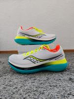 EXCLUSIVE!! Saucony Endorphin Trainer White/Mutant, Größe 42,5 Bayern - Ingolstadt Vorschau