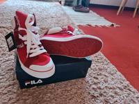 Fila Sneaker in rot Bayern - Frickenhausen am Main Vorschau