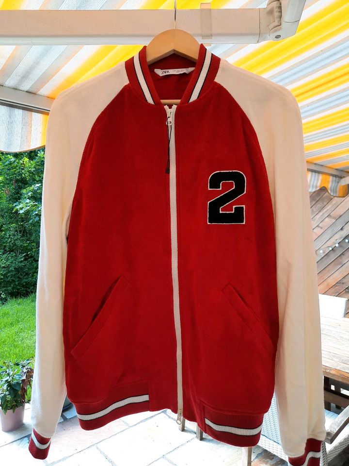 Schöne leichte Baseballjacke von Zara Gr. L neu in Wolfratshausen