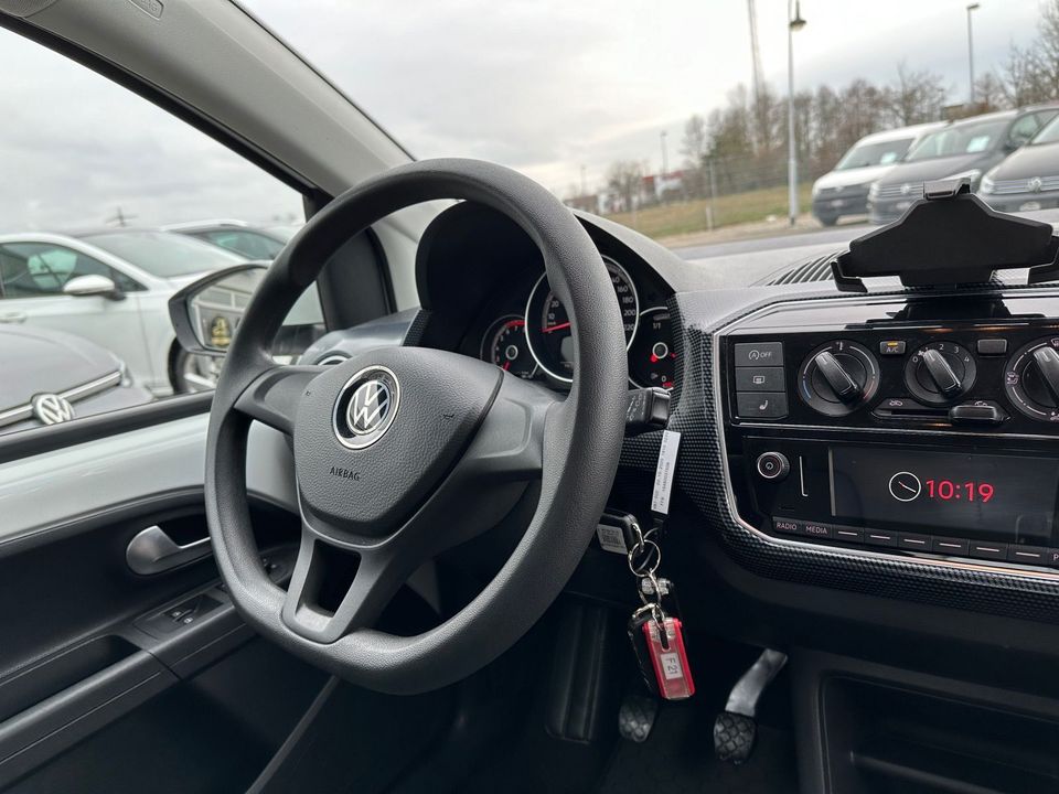 Volkswagen up! 1.0 | KLIMA SITZHEIZUNG KAMERA TEMPOMAT DAB+ in Herzberg/Elster