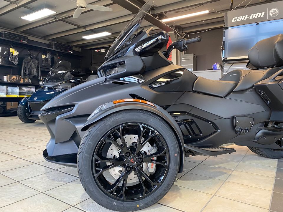 Can Am Spyder RT LTD Modell 2023 in Bruck