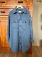 Esprit Hemdjacke Übergangsmantel Frühling taubenblau Gr. S Niedersachsen - Adendorf Vorschau