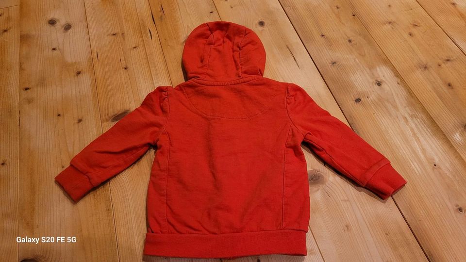 Sweatjacke 9 bis 12 Monate, Gr 74/80 in Duisburg