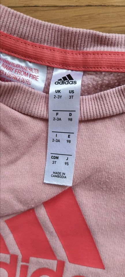 Adidas Sweatshirt Mädchen Gr. 98 Pink in Kirchentellinsfurt
