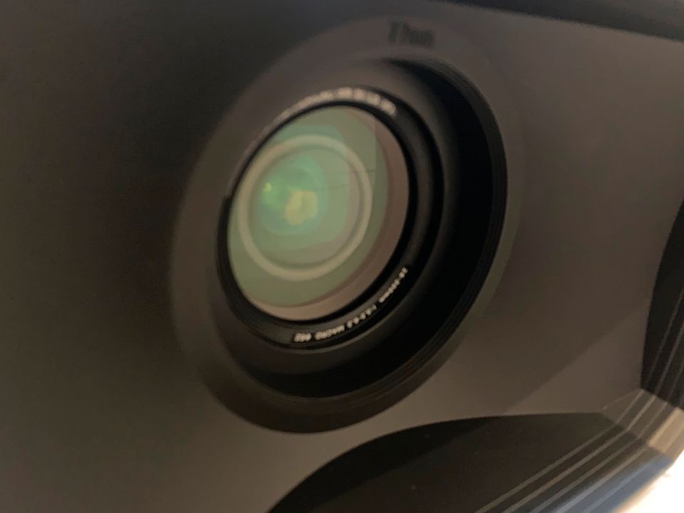 SONY PMW EX3 super Teleobjektiv 150-1620mm Brennweite 58x Zoom in Neuruppin