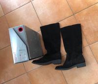 Damenstiefel Esprit schwarz Gr. 41 Wildleder Nordrhein-Westfalen - Minden Vorschau