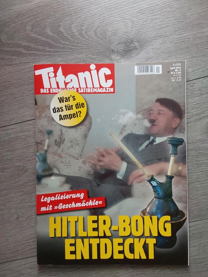 Aktuelle Ausgabe "Titanic" Satire-Magazin_April 2024_neu 7 Euro in Gerolsbach