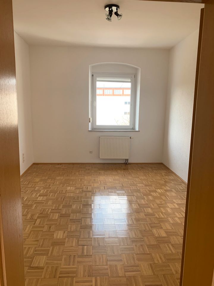 2 Zimmer Wohnung in Weiden (Oberpfalz)