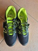 CMP Sneaker Turnschuhe Sportschuhe neu schwarz grün Gr. 41 UK 7 Hessen - Willingshausen Vorschau