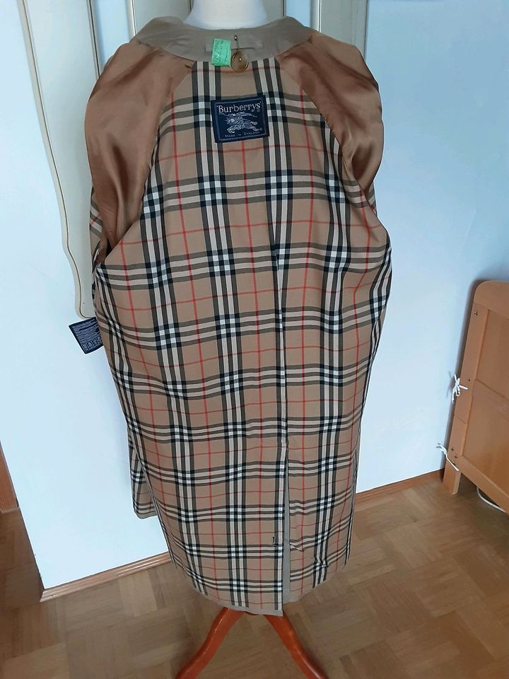 Burberry's Trenchcoat beige Gr.38/40 in Buchenberg