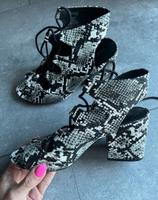 Verschiedene Sandalen, Pumps Gr. 40 Schleswig-Holstein - Itzehoe Vorschau