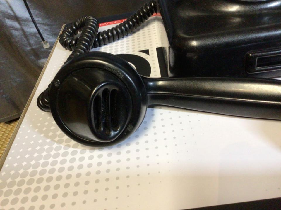 Schönes altes DDR Telefon Bakelit mit Einhängegabel RAR! in Kulmbach