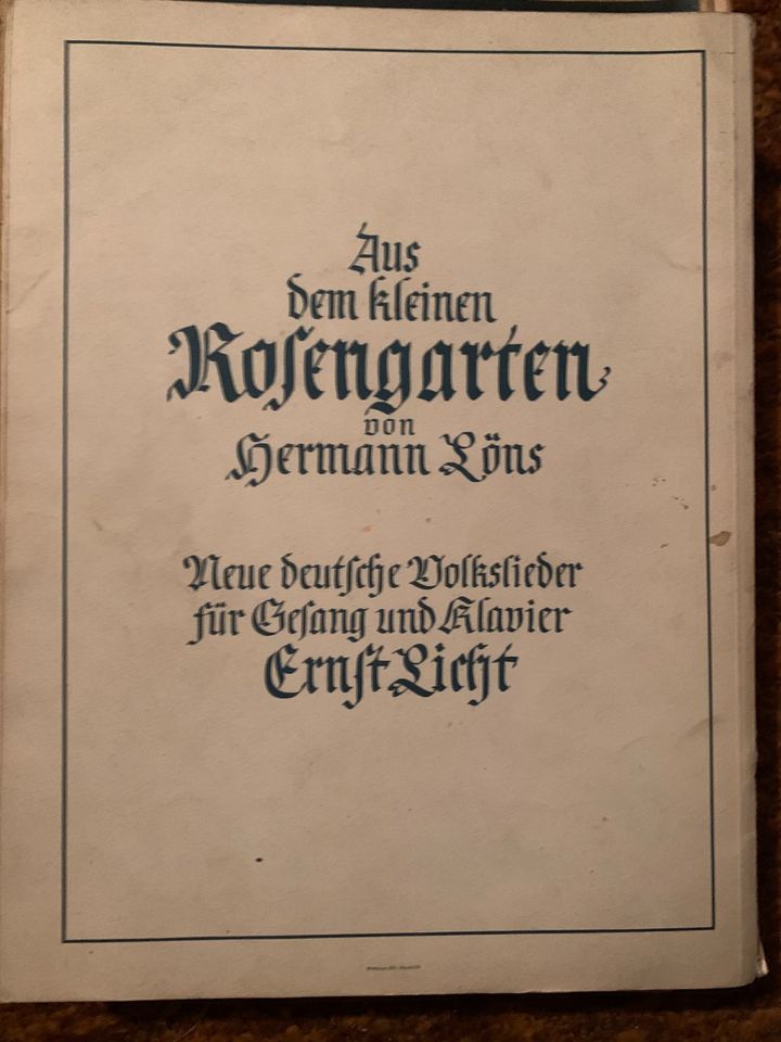 Großes Bündel Klaviernoten: Eine Schatzkiste für Musikliebhaber! in Nüsttal