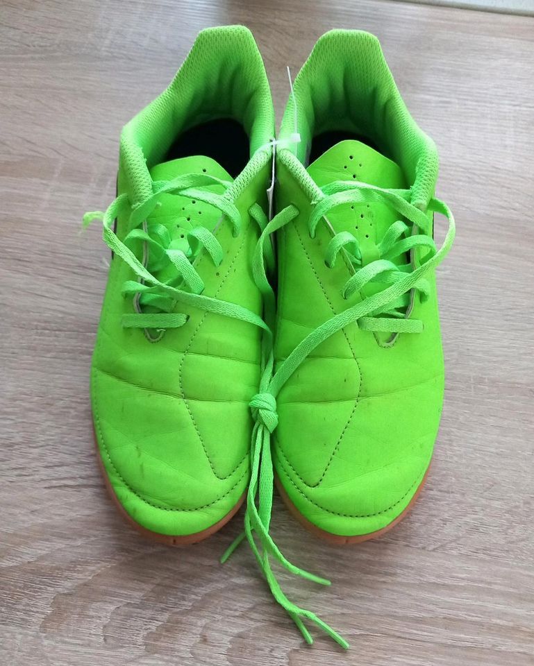 Adidas Schuhe Größe 38 in Wallenhorst