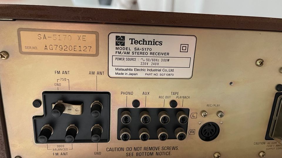 Technics SA-5170 300 Watt. Verstärker Top Zustand in Erlangen