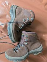 wanderschuhe aku goretex leder vibram  42 43 Hessen - Schotten Vorschau