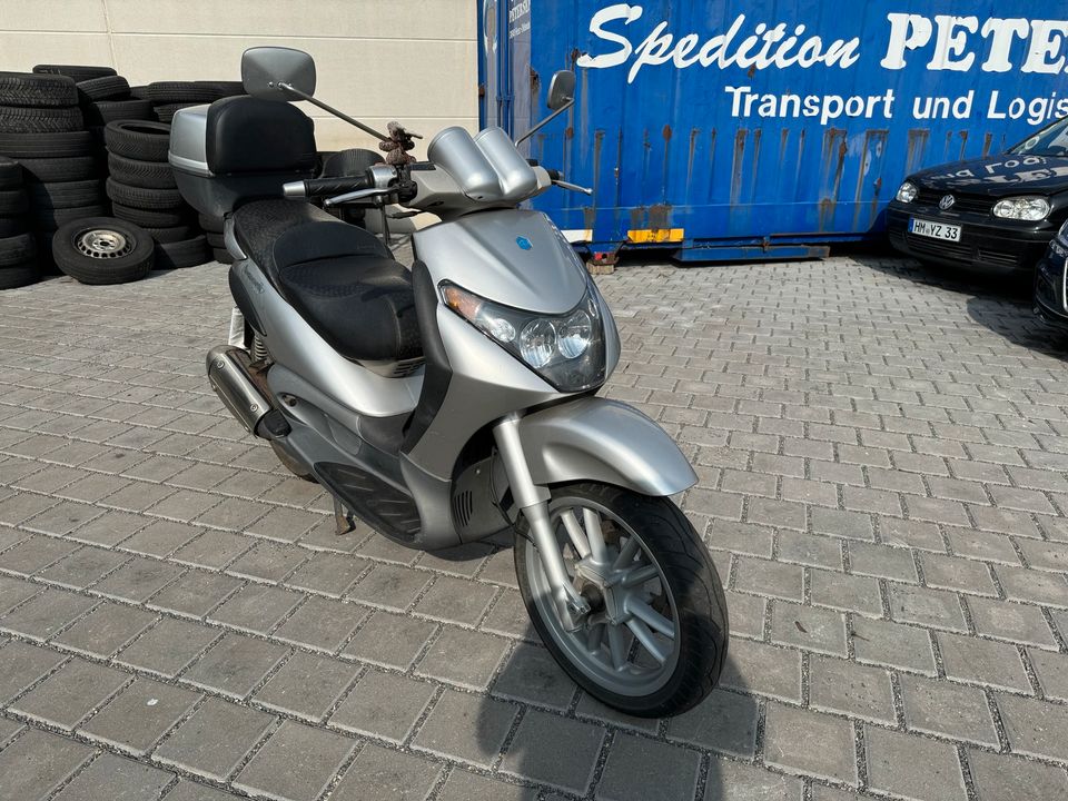 Piaggio Beverly 200 TÜV Neu in Hameln