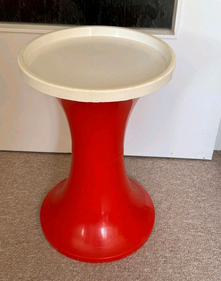 DDR Tulpenhocker Hocker Diana Vintage 70er rot in Halle