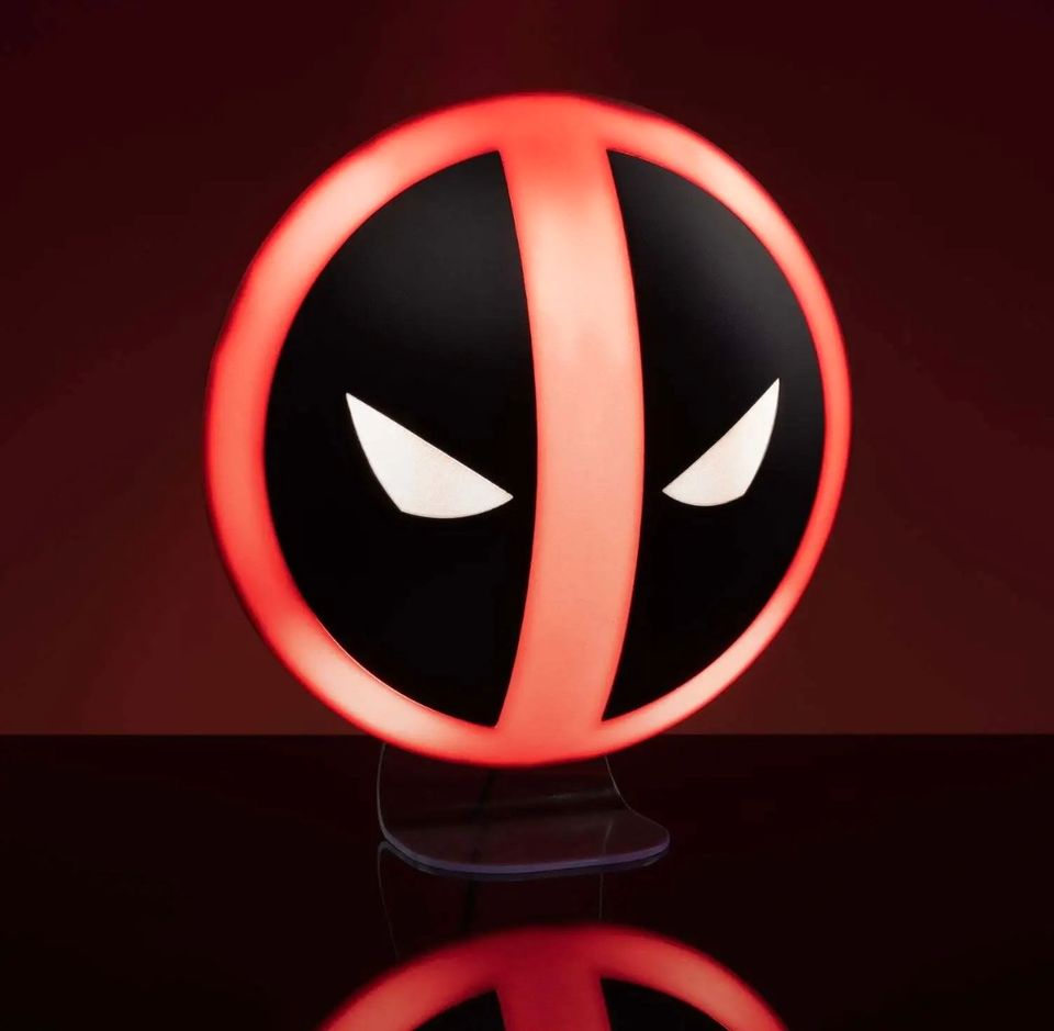 Deadpool Kopf Marvel Logo Lampe Licht Deko in Bochum