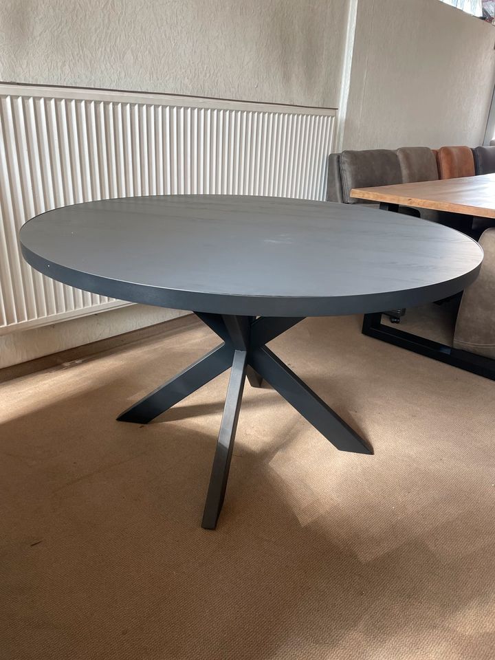 Esstisch Esszimmer Tisch rund schwarz 150cm Durchmesser in Bad Oeynhausen
