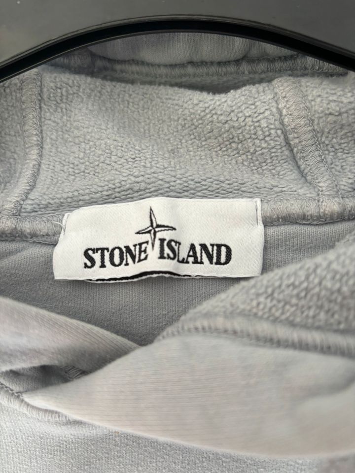 Stone Island Hoodie Größe L in Hügelsheim