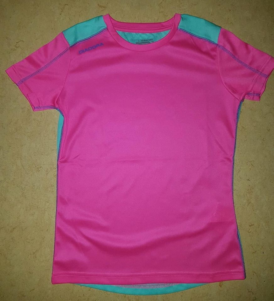 DIADORA Sportshirt / Laufshirt Mädchen - Gr. XS (160 - 158 / 164) in Hamburg