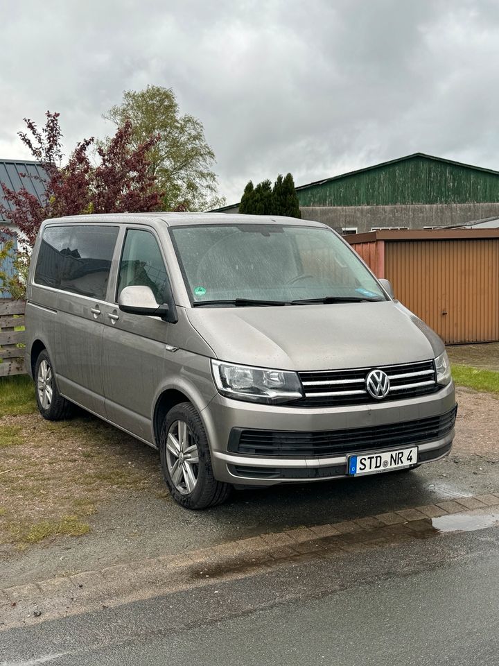 VW T6 Multivan 2.0 TDI (204PS) Comfort 2xSchiebetür DSG AHK Navi in Stade