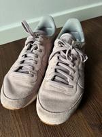 Nike Sneaker rosa top Zustand Gr 42,5 Nordrhein-Westfalen - Rhede Vorschau