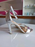 Cox Damen Schuhe Pumps High Heels silber Gr 39 Damenschuhe Nordrhein-Westfalen - Hattingen Vorschau