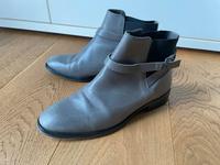 Chelsea Boots, Ledersohle von COS, Gr. 39 Stuttgart - Vaihingen Vorschau