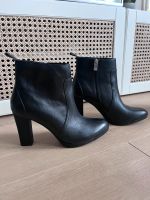 Tommy Hilfiger Stiefeletten Stiefel Leder Gr. 40 NEU Etikett Hannover - Herrenhausen-Stöcken Vorschau