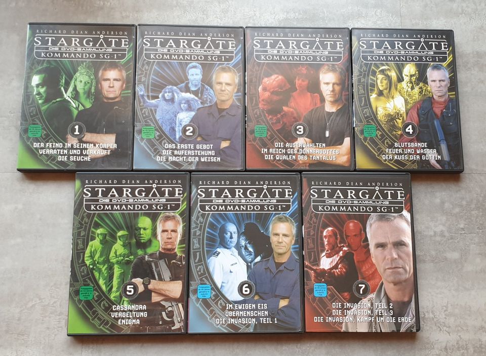 Stargate Kommando SG1 DVD-Sammlung (27 DVD´s) in Brohl-Lützing