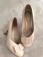 Clarks Schuhe NEU gr 4,5=37,5 beige, woll weiß Nordrhein-Westfalen - Bad Driburg Vorschau
