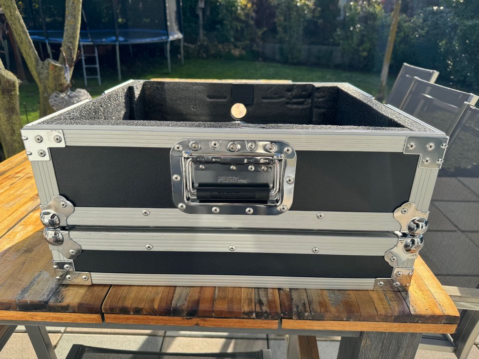 FLYHT Pro Turntable Plattenspieler Flightcase Transportkiste in Nieder-Olm