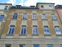 Für Eigennnutzung oder Vermietung: Gut geschnittene 3-Raum-Etagenwohnung nahe Zentrum | West-Balkon | Stellplatz | | Ruhige Lage in Haselbrunn! Sachsen - Plauen Vorschau