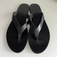 Mango Leder Sandalen Sommer Zehentrenner ✨NEU✨ 39 Frankfurt am Main - Rödelheim Vorschau