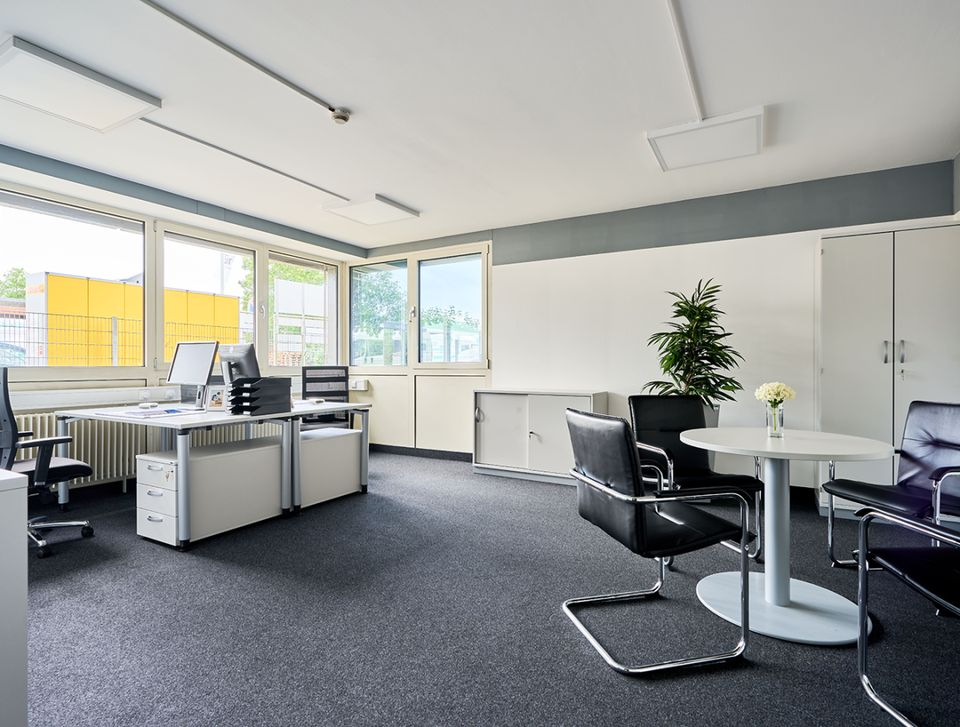 Moderne Büroräume mit Top-Ausstattung im 1. OG in Frickenhausen