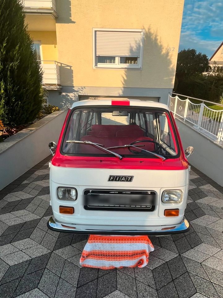 Fiat Pulmino 900 T „Bully“ in Bad Kissingen