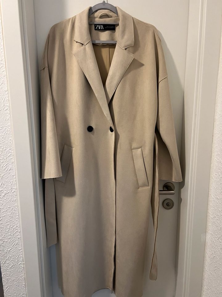 Zara Mantel Trenchcoat in Stuttgart