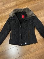 S.Oliver winterjacke für Mädchen Größe 152 Bayern - Regensburg Vorschau