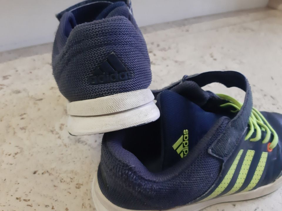 ADIDAS Übergangschuhe/ Knöchelschuhe Gr. 35, mit Klett in Baden-Württemberg  - Pforzheim | Gebrauchte Kinderschuhe Größe 35 kaufen | eBay Kleinanzeigen  ist jetzt Kleinanzeigen